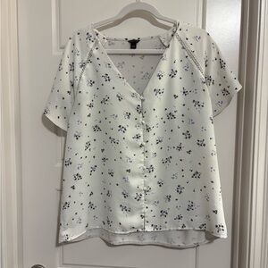 Ann Taylor White Floral Blouse